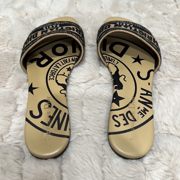 Christian Dior sway slides - Picture 2 of 6